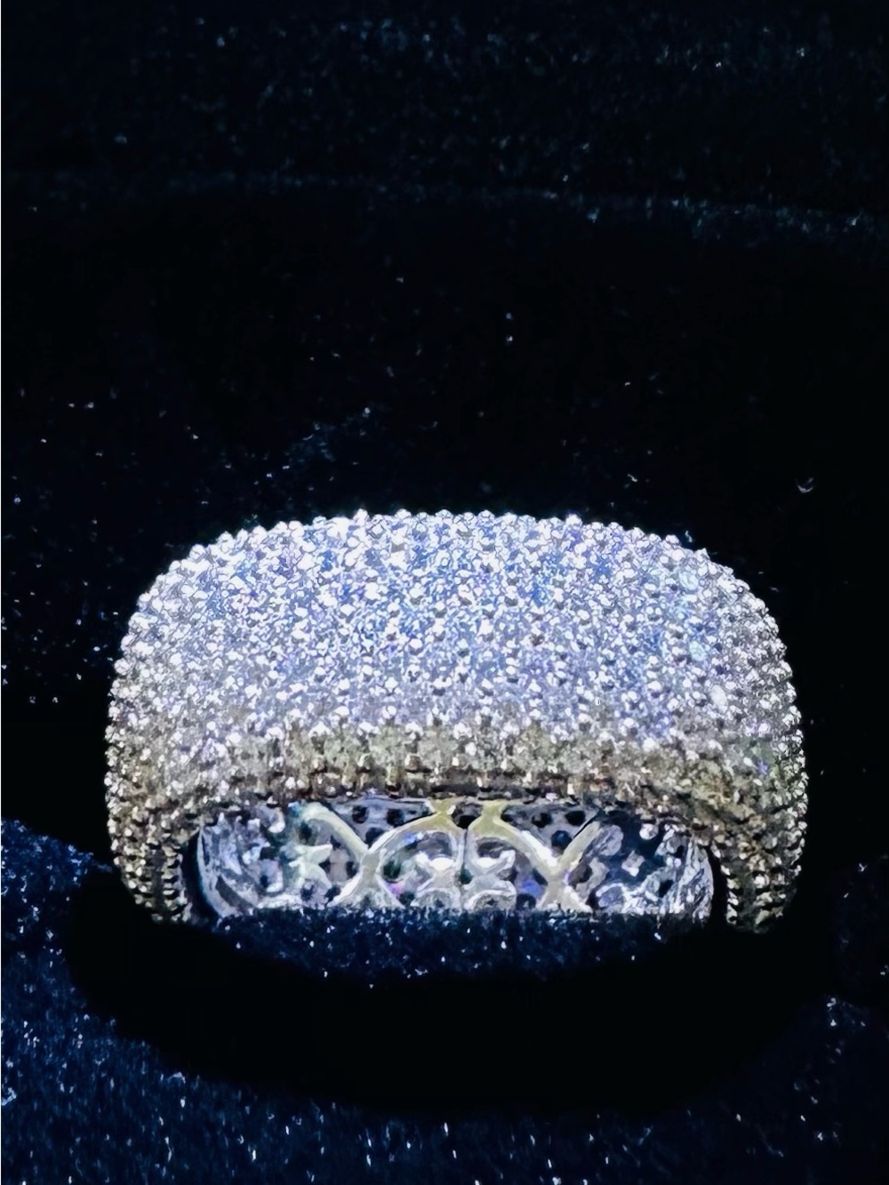 Suzy Levian- Brilliant Pavè Cz Unique Square Dome Eternity Band Sz:7